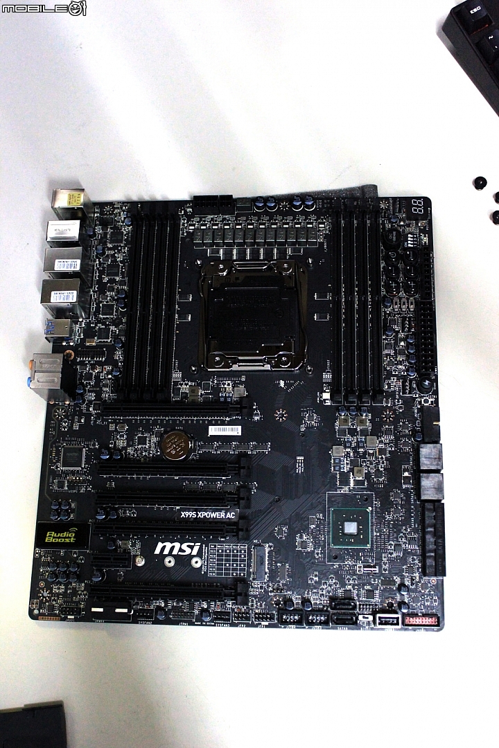 敗下去了!!! I7-5820K 與 微星 X99S XPOWER AC 的電擊蟹逅 [圖多~~]