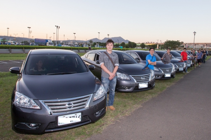 分享-歡樂家族 北區SUPER SENTRA 隔音教學車聚
