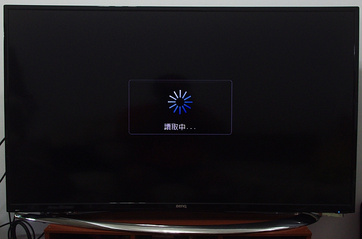 BenQ 55RU6600 黑湛屏曲面電視開箱和不專業評測