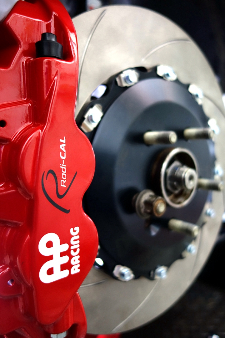 KUGA 6G  剎車系統小升級 _ AP Racing CP 8530_熱騰騰的發燒貨