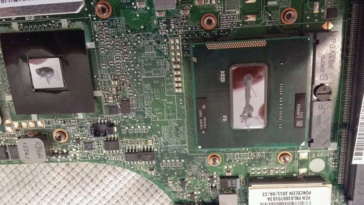 拆開用了三年的 HP DV6 i7 4 Core
