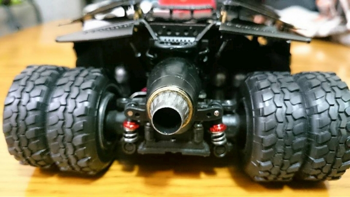 AMZ改黑暗騎士蝙蝠車