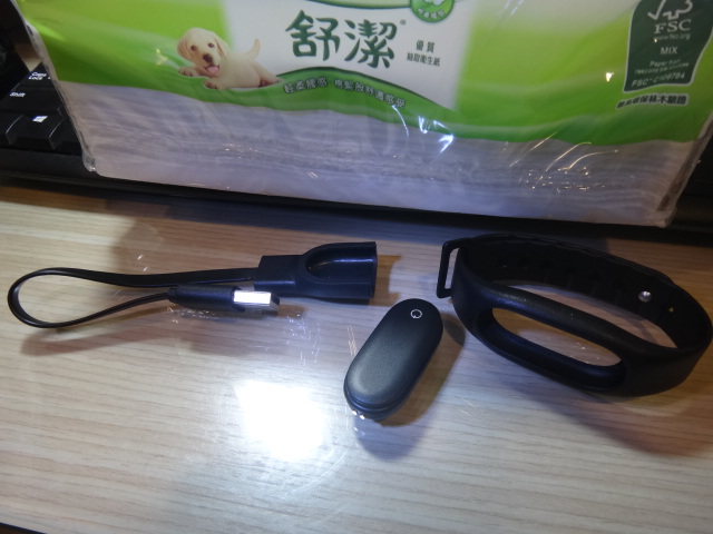 抄亦有抄！艾沃智慧手環「拆解」給你看！