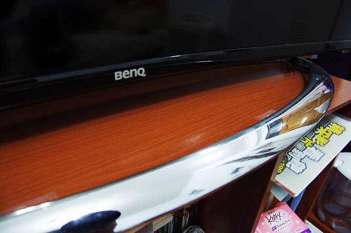 BenQ 55RU6600 黑湛屏曲面電視開箱和不專業評測