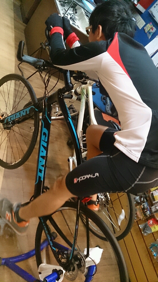 [開箱]2015_GIANT Fastroad_SLR 1及同場加映PZ tt 3.3(31.8mm專用）休息把