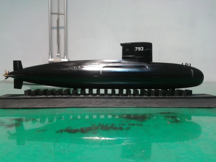 海軍劍龍級潛艦 350:1 模型