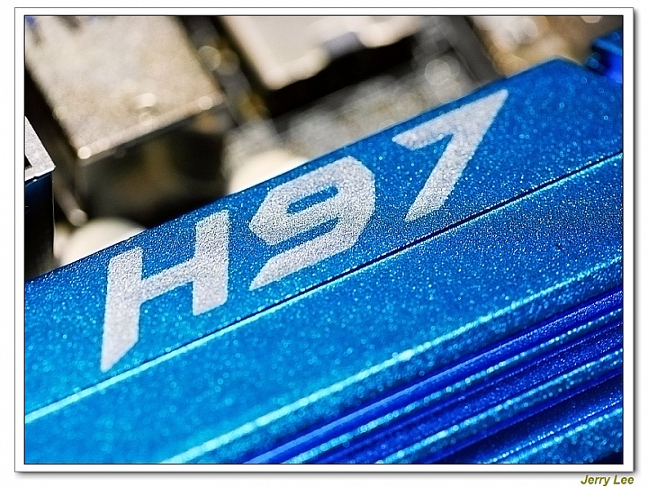 十字星芒的逆襲 ASRock H97M Pro4