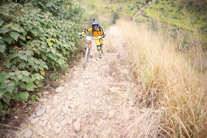 登山車界歡樂賽事 - 到底是真級八還是超級八，好混亂阿。