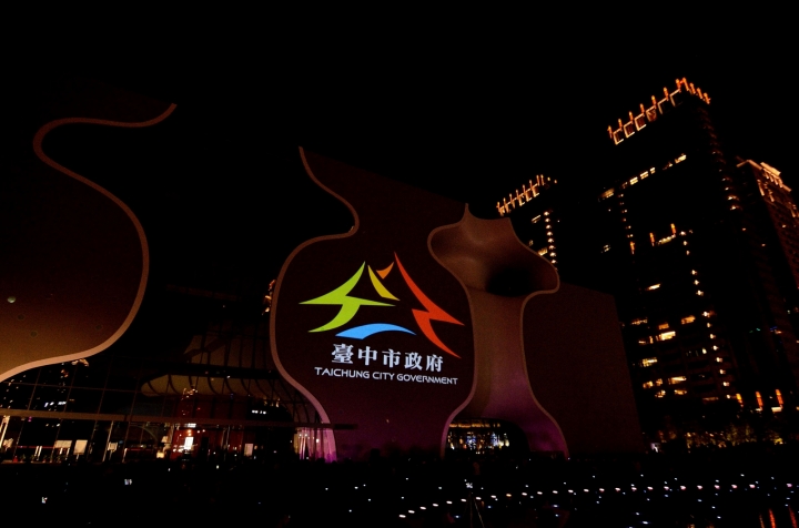 台中光雕隨拍