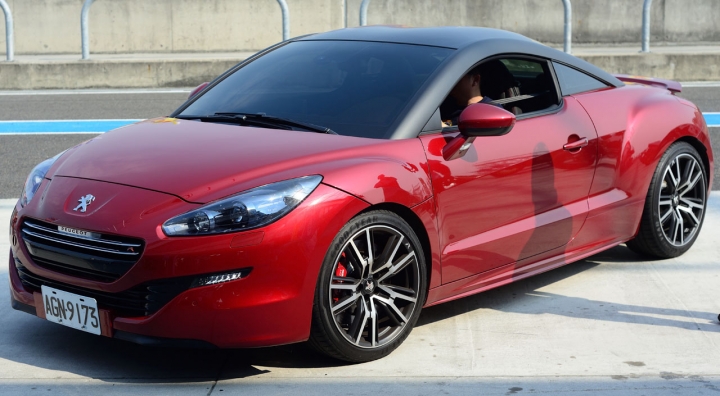 Peugeot性能獅王RCZ R @ 大鵬灣