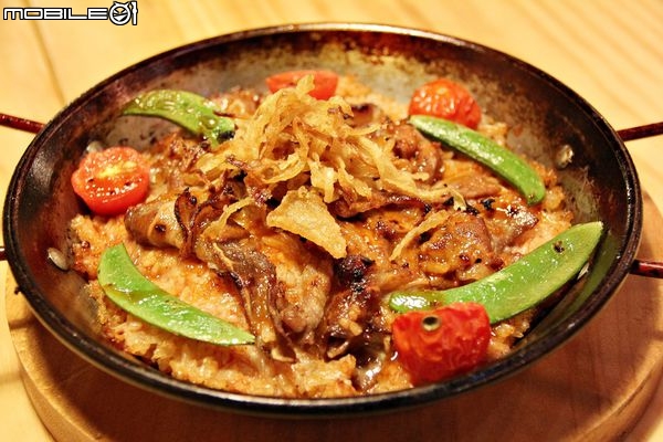 【小鐵鍋烤飯】莫凡彼旗下新品牌 (桃園經國店)