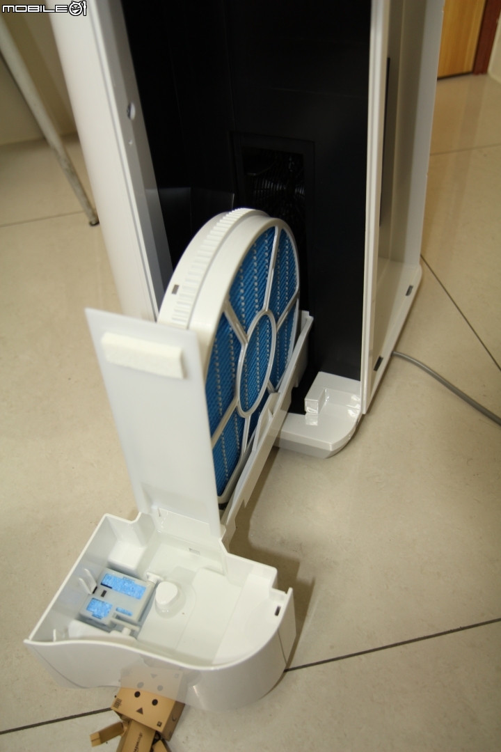 [開箱]加濕空氣清淨機 SHARP KC-D70-W 小魯哲不專業之開箱文(台灣SHARP KC-JD70(60、50)T-W)