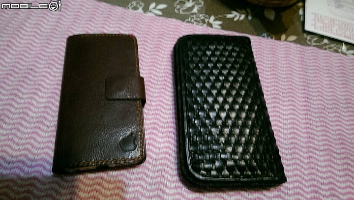 iPhone+側翻皮套and羊毛編織皮夾式護套