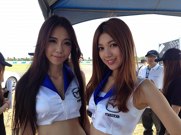 眩目動感的優雅形影-2014 MAZDA DAY 品牌賽道體驗