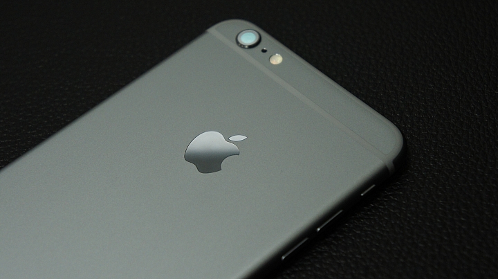 劫後餘生的感覺真好! iPhone 6 Plus 裝CASE-MATE Tough Air 非自願落摔實驗