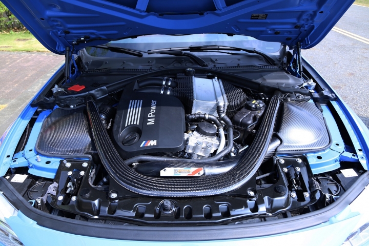 F82 M4 with Akrapovic exhaust & ARMA air intake