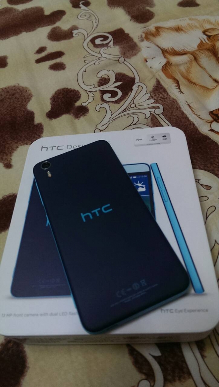 HTC Desire EYE珊瑚藍開箱