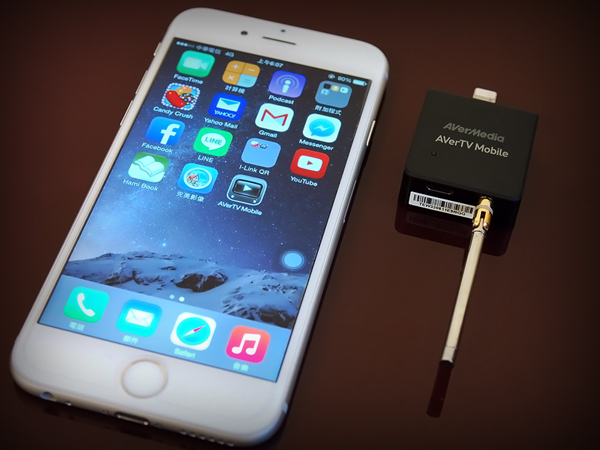 圓剛 AVerTV Mobile EW330 讓 iphone6 輕輕鬆鬆變電視