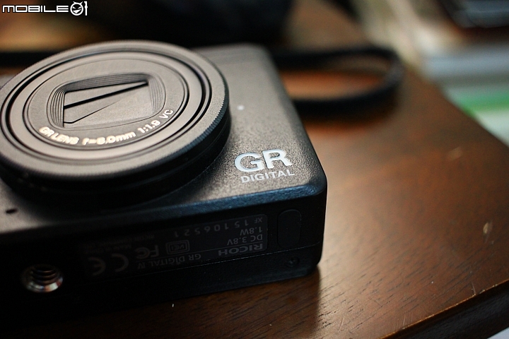 EF S 24mm F2.8 簡易測試~(非專業)  12-06 3樓實拍測試