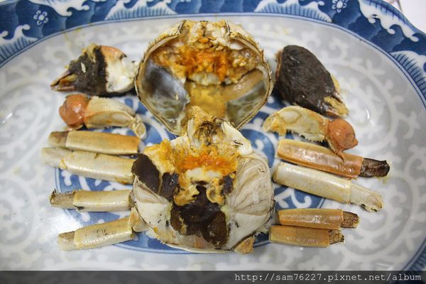 [食記] 宜蘭頭城 蘭楊蟹莊 零藥物台灣養殖蘭陽雪山蟹