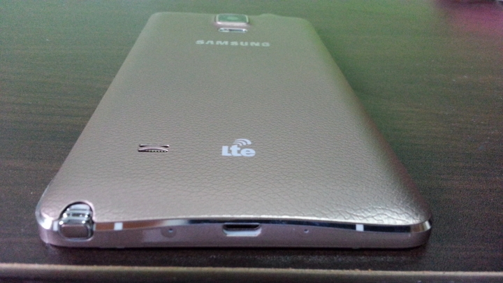 Note 4 金 簡易開箱~~~