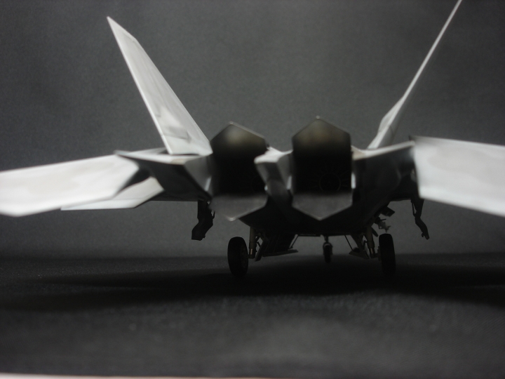 HASEGAWA 1/48 F-22 RAPTOR