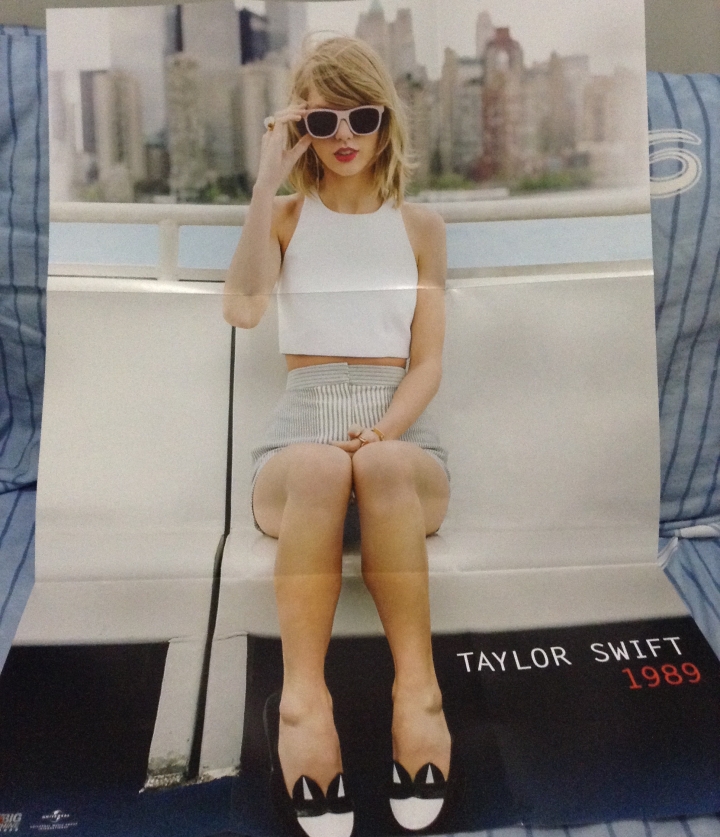 Taylor Swift 泰勒絲《1989》豪華版實體專輯首開！