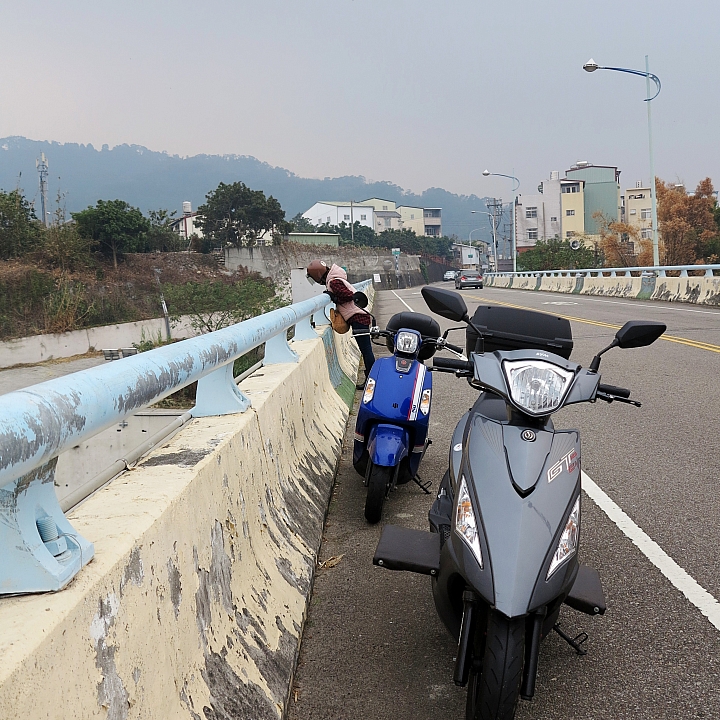 省道一姐微甜旅行，薇甜花海起跑
