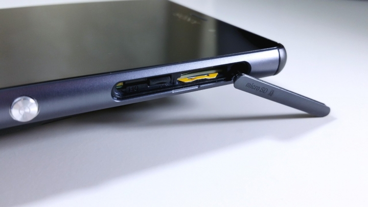 【開箱】SONY Xperia Z3 & Z3 Compact