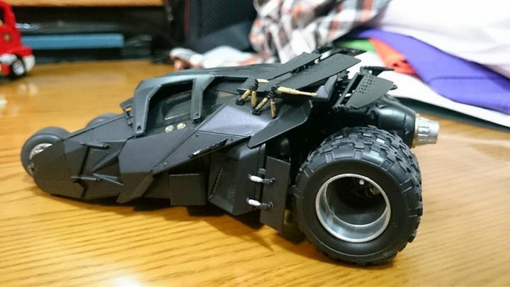 AMZ改黑暗騎士蝙蝠車
