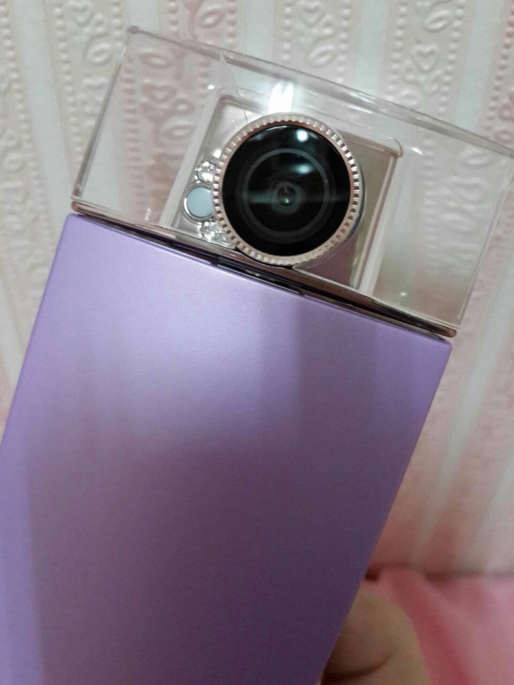 SONY KW11 塑膠殼真的不耐摔