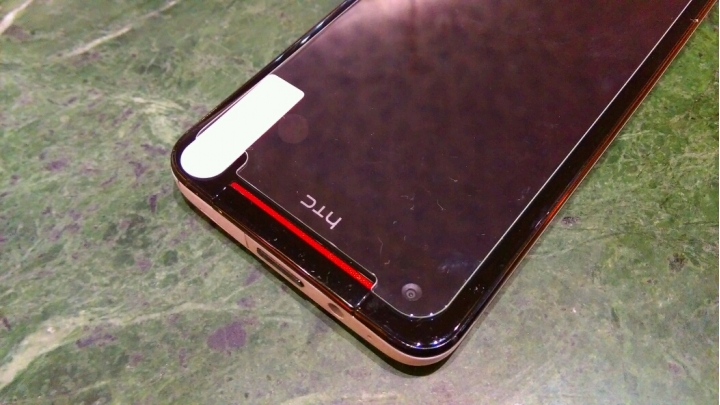 請問有人貼過NANO SLIM Glass for 蝴蝶 S 的使用者嗎？