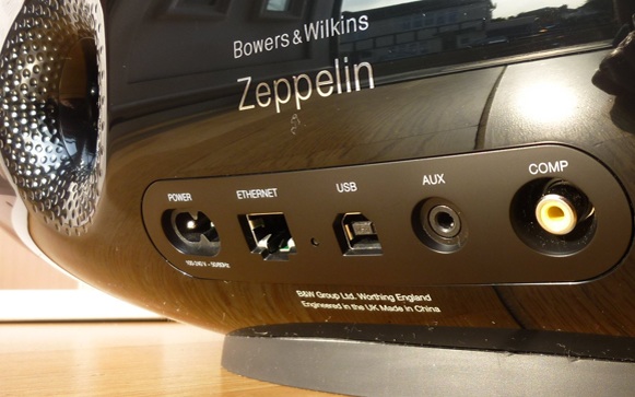 請問b&w zeppelin air背殼的差別？