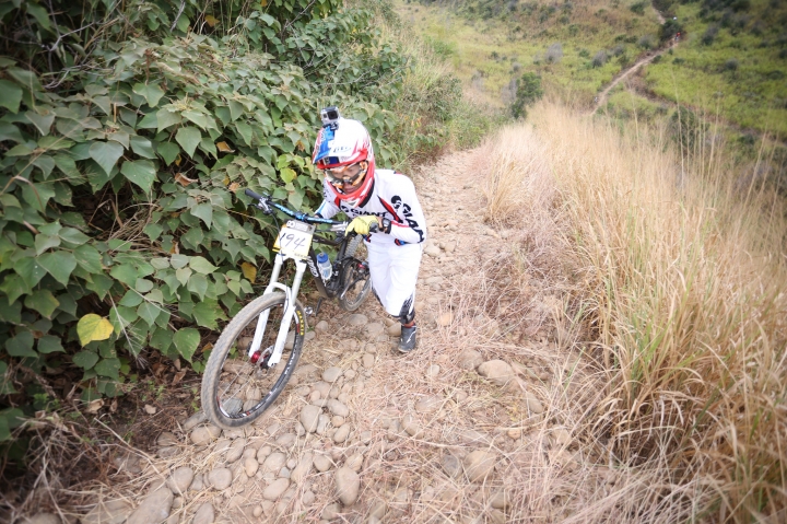登山車界歡樂賽事 - 到底是真級八還是超級八，好混亂阿。