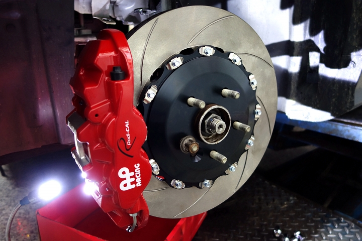 KUGA 6G  剎車系統小升級 _ AP Racing CP 8530_熱騰騰的發燒貨