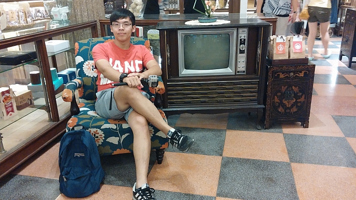 跪求各位讓我回重溫舊夢 讓時光倒回...