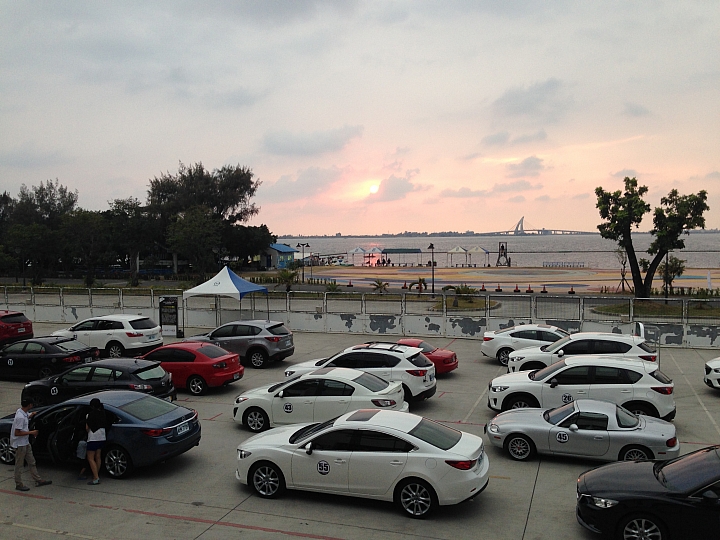 眩目動感的優雅形影-2014 MAZDA DAY 品牌賽道體驗