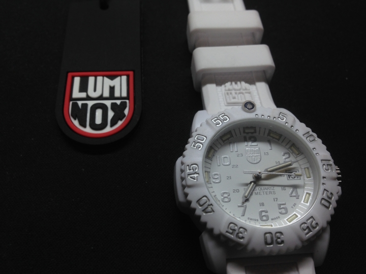 [開箱]LUMINOX 雷明時 7057 WO