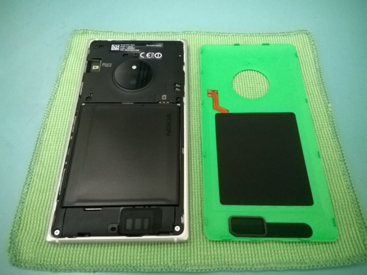 Nokia Lumia 830簡單開箱文