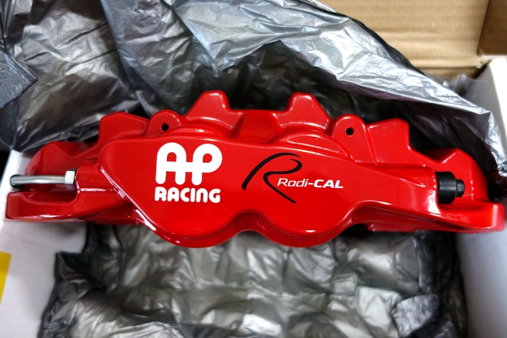 KUGA 6G  剎車系統小升級 _ AP Racing CP 8530_熱騰騰的發燒貨