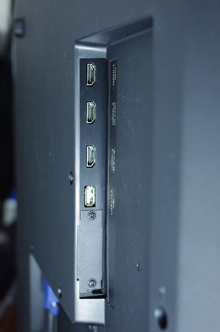BenQ 55RU6600 黑湛屏曲面電視開箱和不專業評測