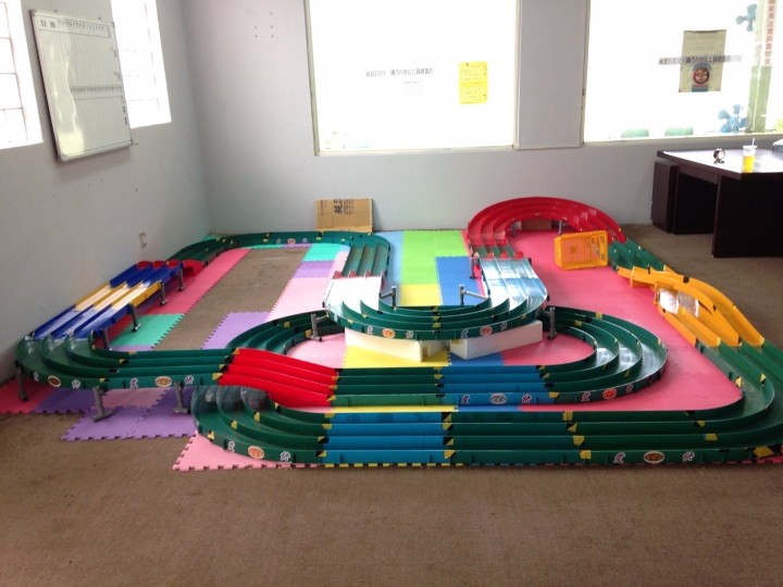 桃園楊梅四驅車軌道場地！！