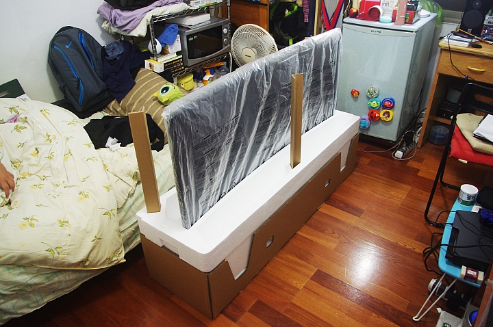 BenQ 55RU6600 黑湛屏曲面電視開箱和不專業評測