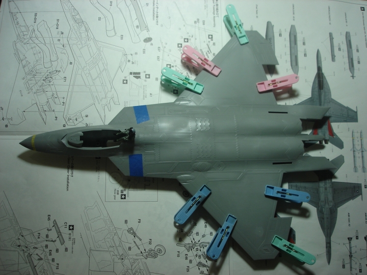 HASEGAWA 1/48 F-22 RAPTOR