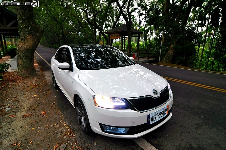 不一樣的 Skoda Rapid 開箱!!!