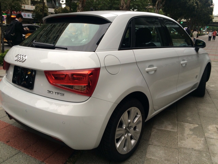 A1 Sportback 30 TFSI 簡單的開箱
