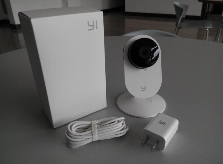 小蚁智能摄像机 開箱!!