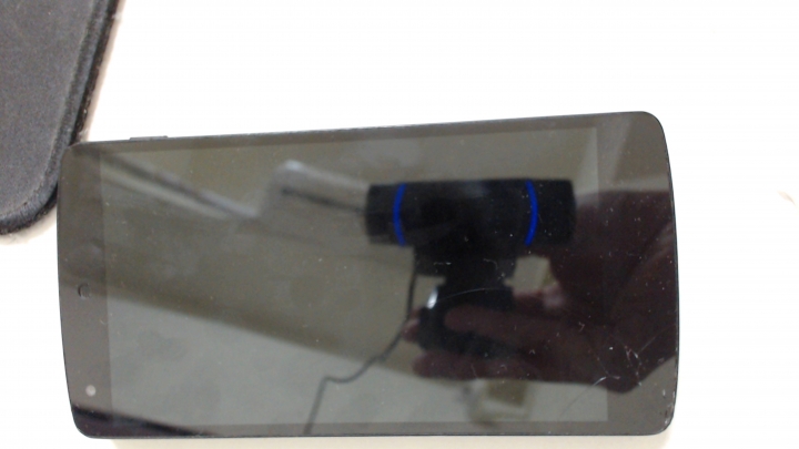 Nexus5出5.0了,可是我的螢幕摔裂了..