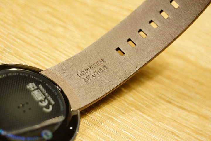 【2014最美智慧錶】MOTO 360 Gray Leather (Stone) 開箱