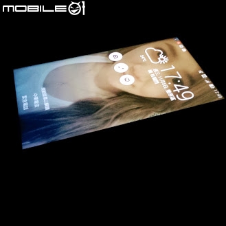 請問 ZF5 LTE 夜間螢幕反藍(橘) 是正常的嗎?